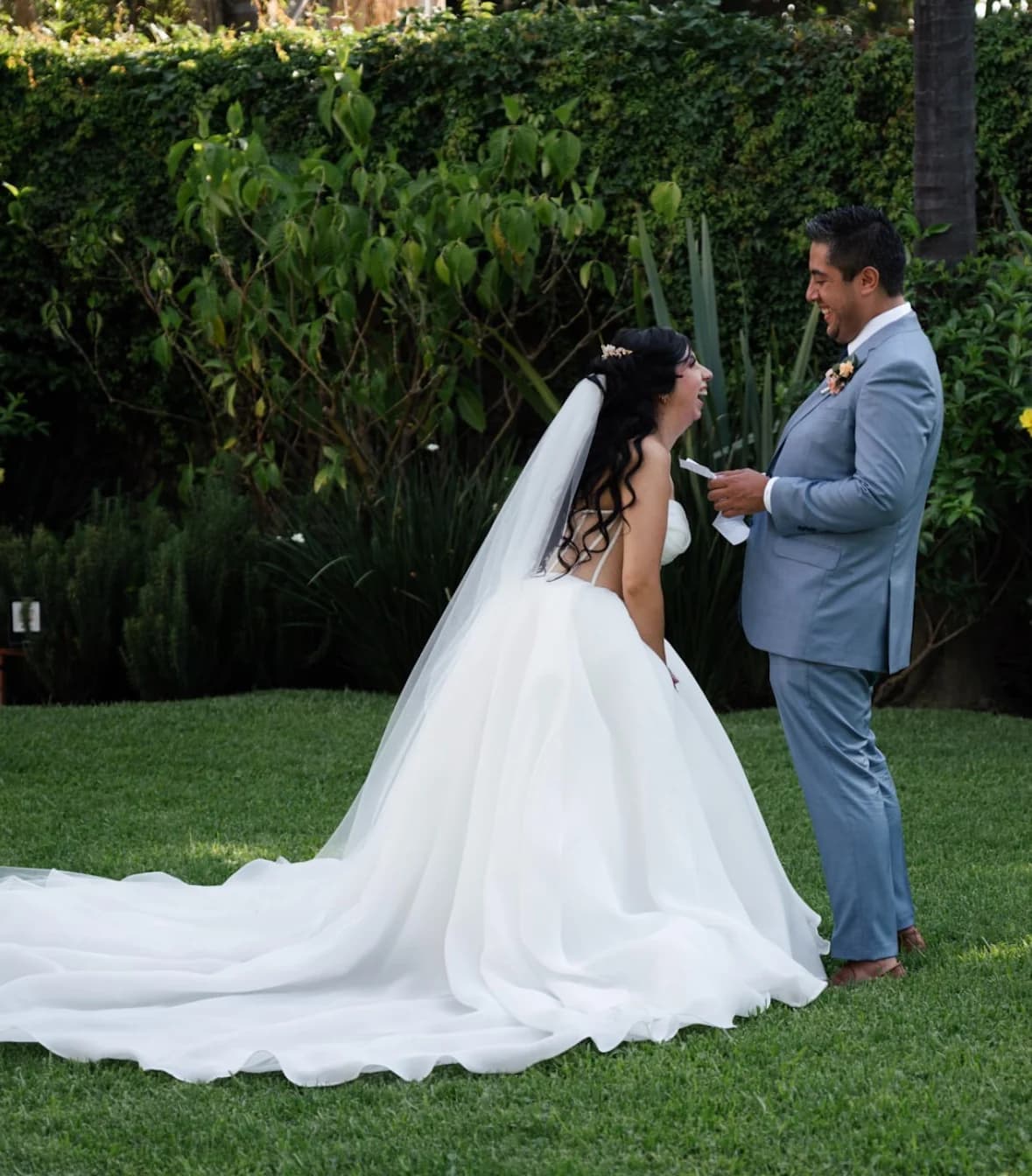 Novia real de Rabling Bridal